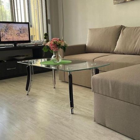 Lotos Apartament Apartment Burgas City Exterior foto